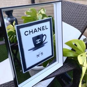Cuadro espejo inspirado en Chanel café n 5
