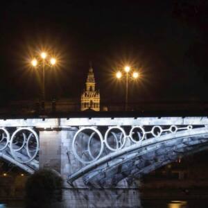 Fotografía puente de Triana y Giralda de Sevilla